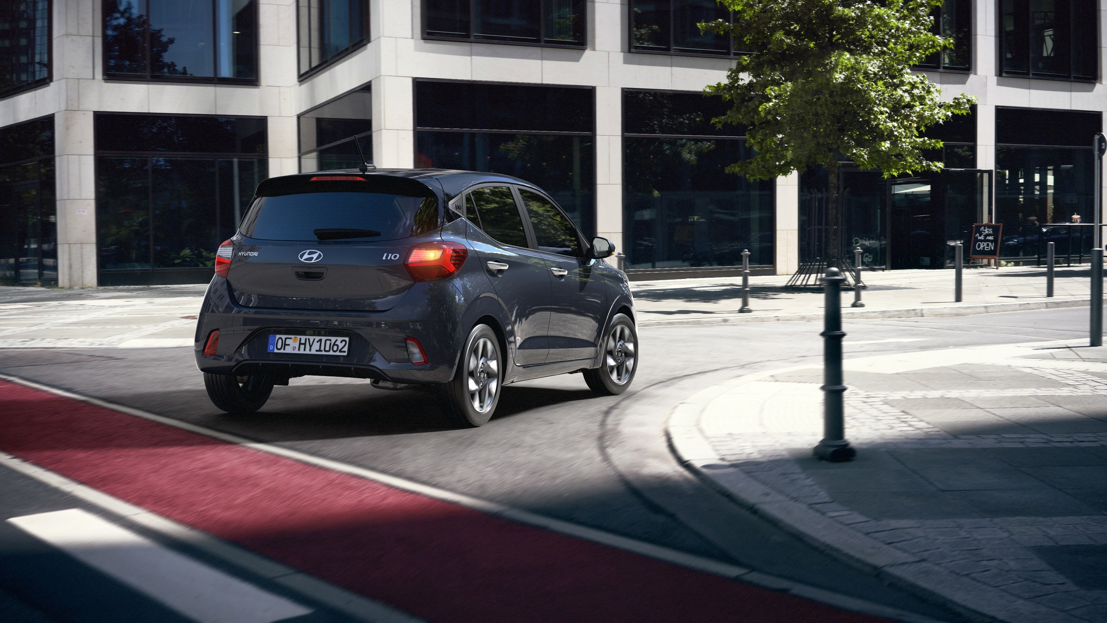 Дизайн Hyundai i10 | Стиль та Інновації | Базіс Авто - фото 46