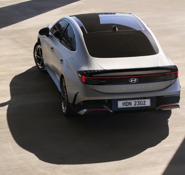 Дизайн SONATA | Стильний Седан | Базіс Авто - фото 7