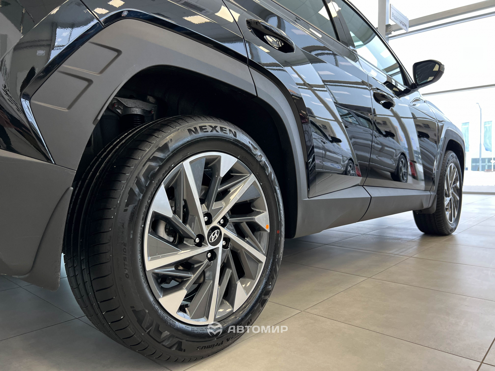 Абсолютно новий Hyundai Tucson в наявності у автосалоні. | Базис-Авто - фото 9
